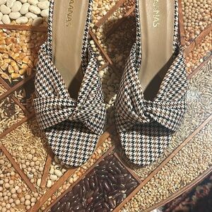 Kaanas Sena Plaid Women's Houndstooth Slide Sandals